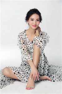 施如意盛焱