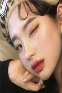 女儿抑郁卧轨，我重生赎罪