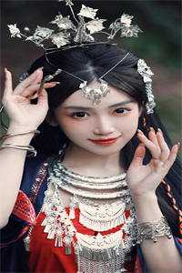 华妃重生，联手甄嬛战皇后