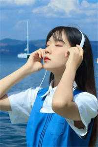 顾总今天又被离婚了