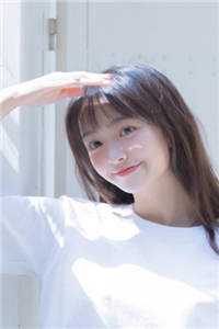 我有99个大佬师父，下山即无敌