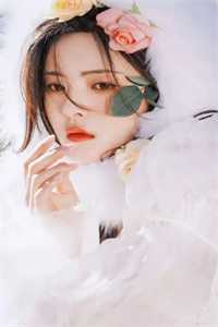 结婚后，冷酷商总花式宠妻