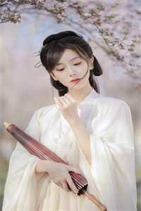 相亲失败，她把亿万大佬捡回家了