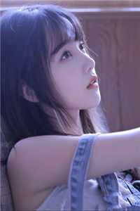 那英姿少女