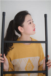 穿成女配后，一生薄情的王爷铁树开花了