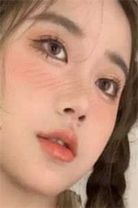 一首映月惊断肠，二弦也能灭全族