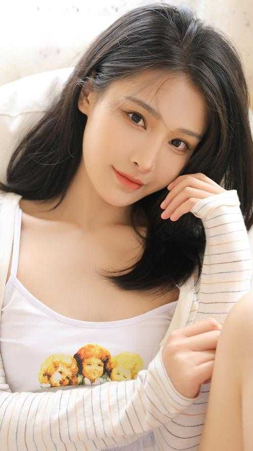 婚礼当天，前夫大佬竟想当众抢婚