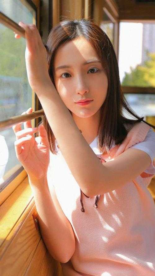 结婚后，冷酷商总花式宠妻