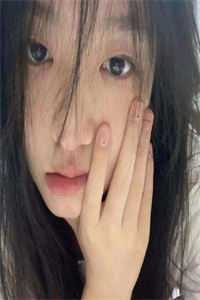 穿越九零后，她决心当宠文女主