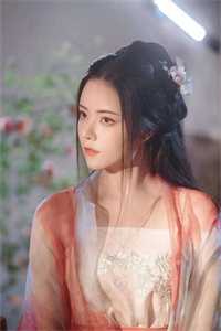 校花逼婚，我的写轮眼被曝光