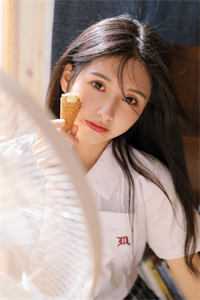 LOL：一手无框蜘蛛，带飞周姐