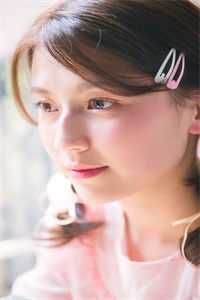 觉醒后，假千金凭实力成团宠