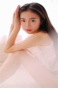 穿越九零后，她决心当宠文女主