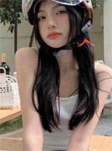 替嫁后，她负责养霍家金主
