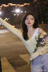 桃花小傻医