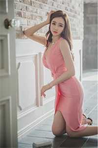 你穿婚纱追星，我分手你哭啥？