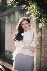 重生后，侯门夫人假死嫁权王
