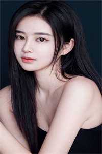 白莲花太多，暴戾王爷死盯我不放