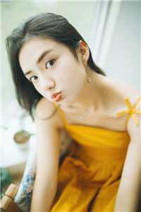 离婚后和美女总裁同居，前妻你急什么？