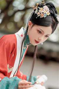原来，美女上司对我蓄谋已久