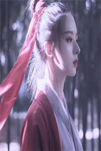 神豪：开局大蜜蜜带六校花喊我爸