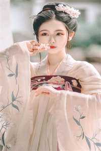 娇软女佣：恶魔总裁宠上瘾