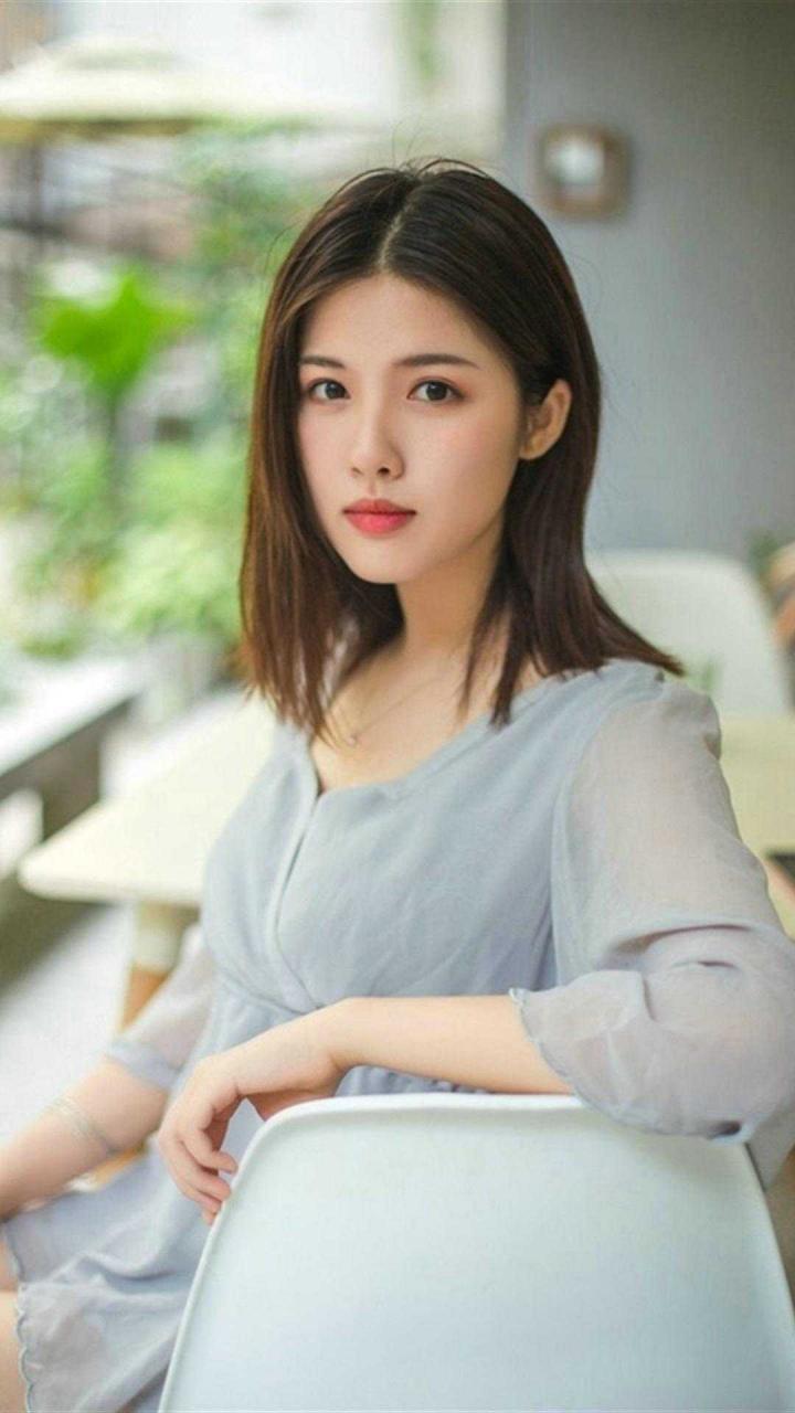下山后，真千金只想蹭气运