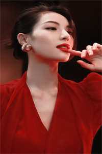秦骁麒沐络依