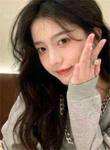 惊！暴露盛世美颜后被病娇强制了