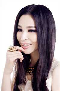 穿越后，我把仙界美女都谈了个遍