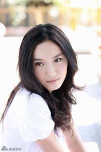 军婚撩人：倒霉女配高嫁清冷军官
