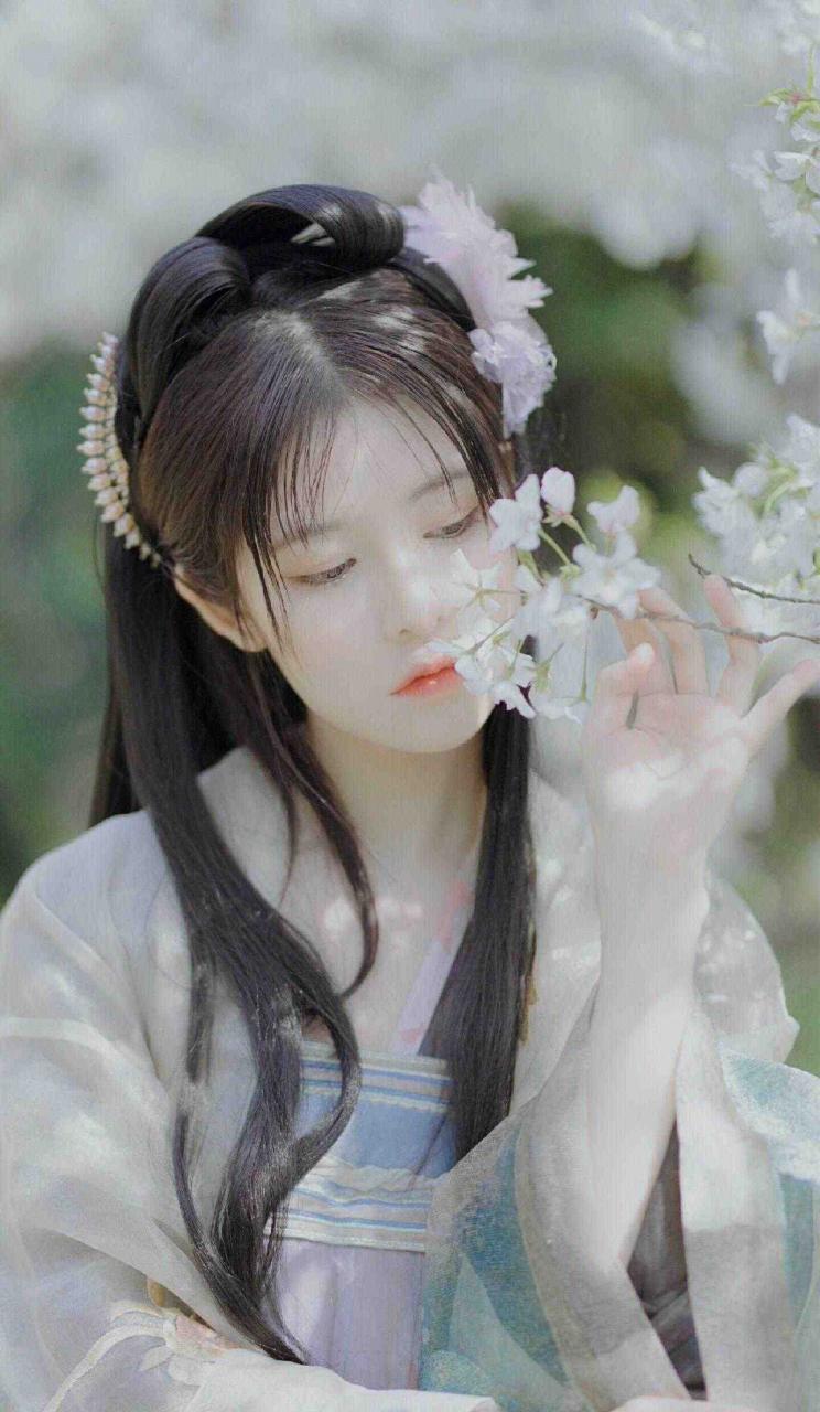 艺考落榜三年，青梅都快成歌后了