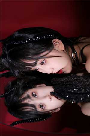 少年青衣