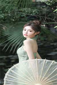 重生归来，真千金团灭户口本