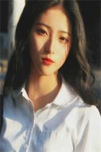 赤脚医生，你告诉我夫人是武功高手？