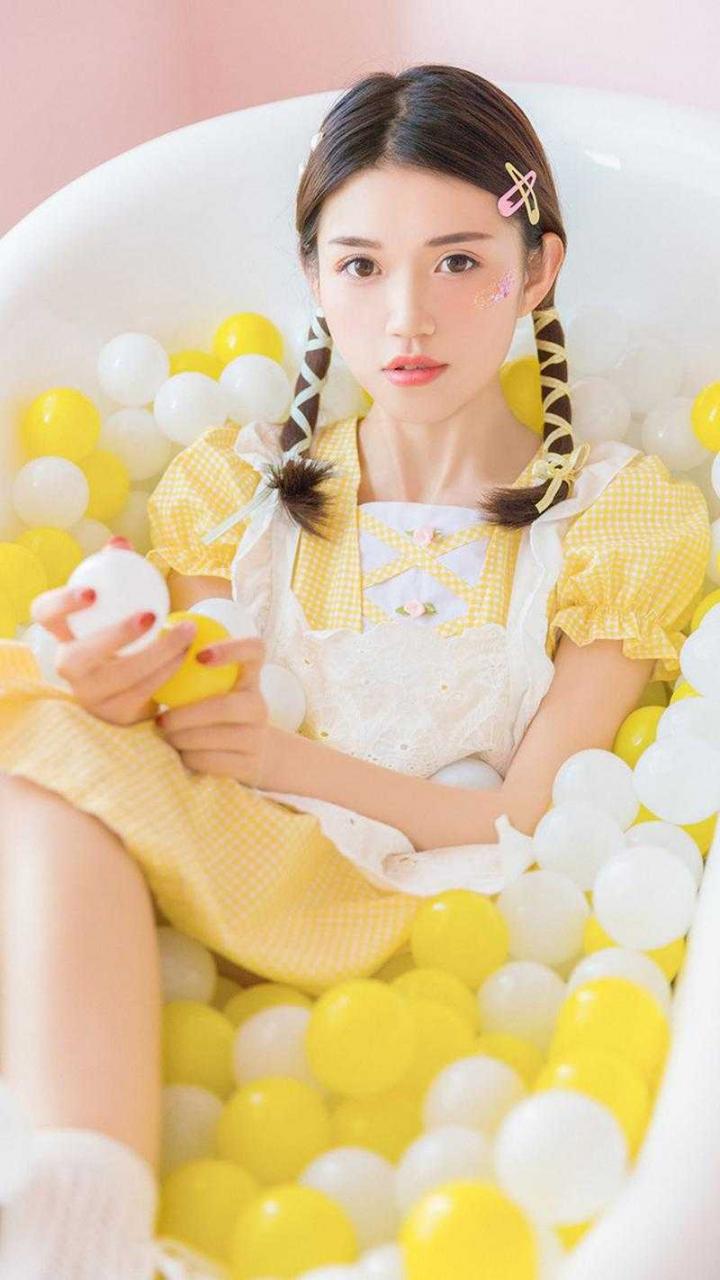 分手后，她和马甲大佬闪婚了