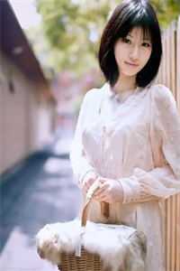 禀告首辅，夫人她又去给你物色美女了