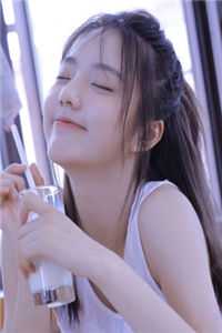 刚睁眼多了四个反派蛇崽崽