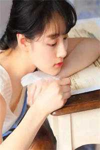离婚后，前妻拼命求我复婚
