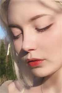 重生九零：锦鲤小蛮妻