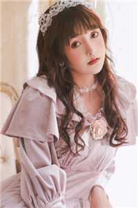 穿越异界成圣后，他回来了