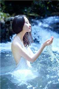 军婚甜蜜蜜：极品炮灰她在七零当娇娇