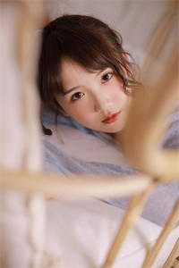暗恋成真，我和女神先婚后爱