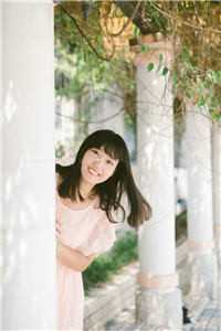 重生后，她和阴鸷大佬共谋天下