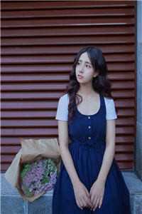 手握黑科技，打造最强女子兵团