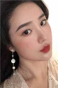 失忆后，我缠着死对头结婚恋爱