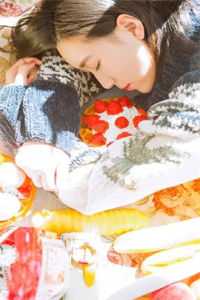 闪婚后，爹系老公竟是神秘首富
