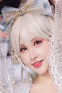失忆后，死对头竹马把我宠上天