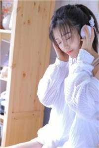 农家寡妇又乖又辣