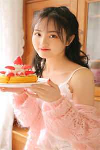 穿书后，我成了女魔头恶毒大师兄